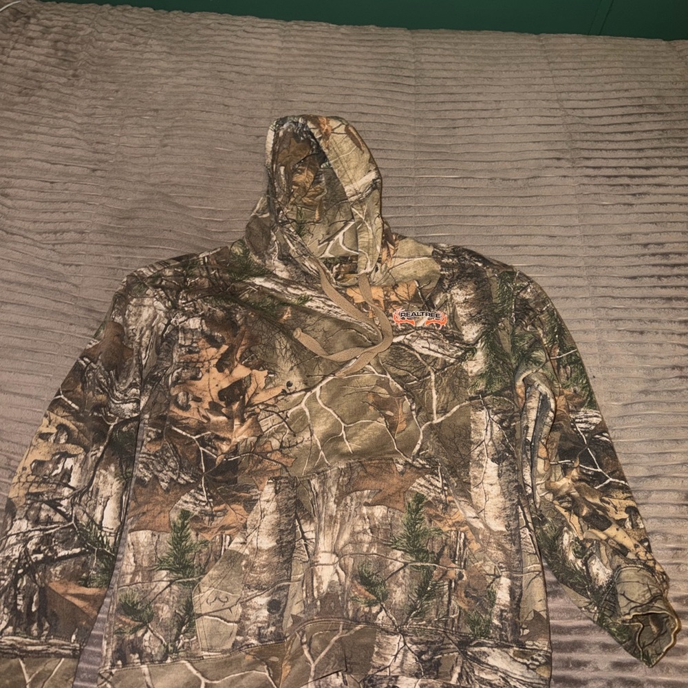 Vintage Realtree Camo hoodie